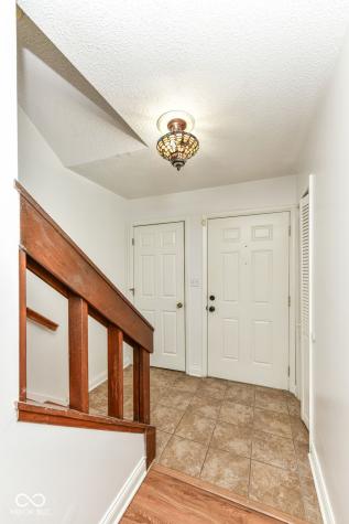 4458 Abby Creek Lane Indianapolis IN 46205
