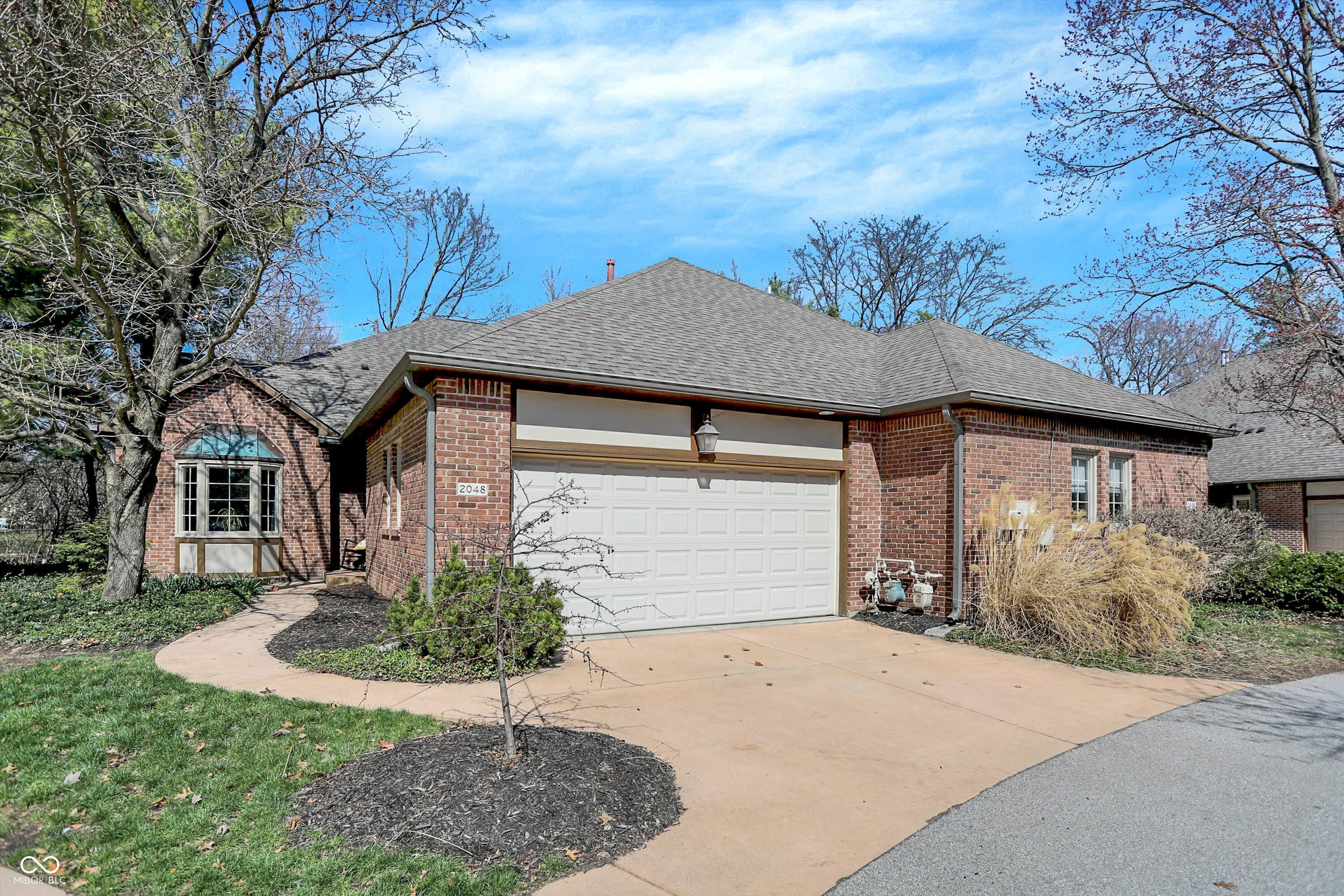 2048 Oldfields Circle N Drive Indianapolis IN 46228