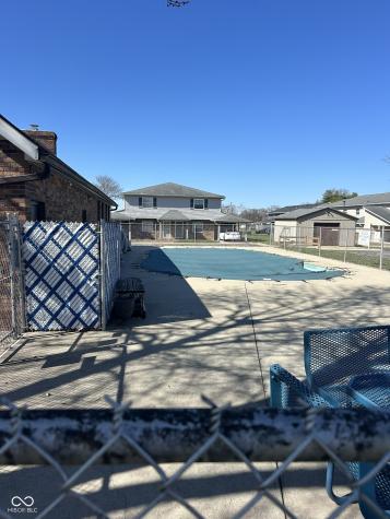 2896 Two Worlds Drive Columbus IN 47201