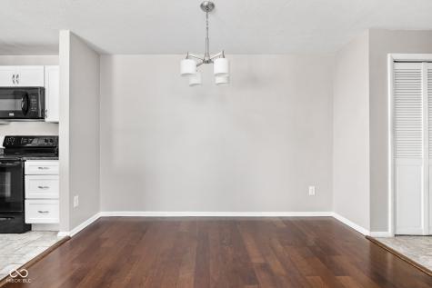4291 Village Parkway Circle W Indianapolis IN 46254