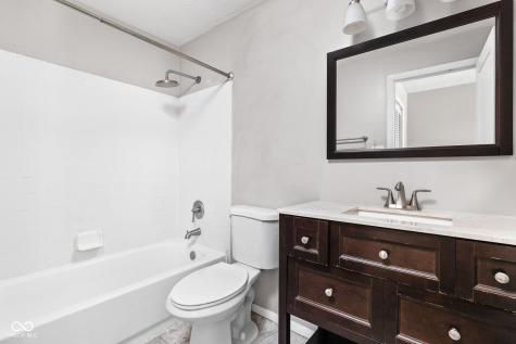 4291 Village Parkway Circle W Indianapolis IN 46254