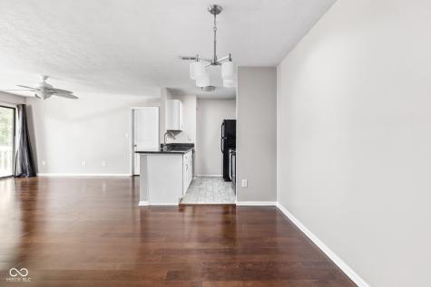 4291 Village Parkway Circle W Indianapolis IN 46254
