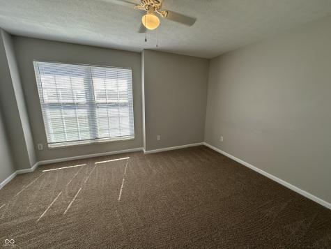 6302 Bishops Pond Lane Indianapolis IN 46268