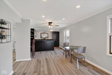 6131 Apache Drive Indianapolis IN 46254
