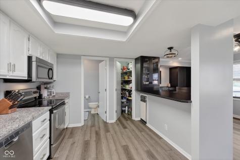 6131 Apache Drive Indianapolis IN 46254