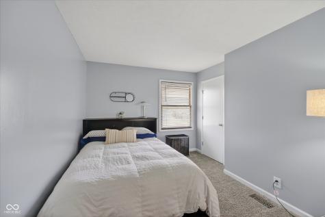6131 Apache Drive Indianapolis IN 46254