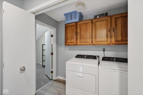 6131 Apache Drive Indianapolis IN 46254