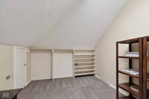 6131 Apache Drive Indianapolis IN 46254