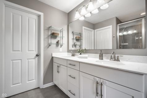 13081 Grand Vue Drive Carmel IN 46032