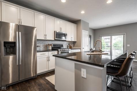 13081 Grand Vue Drive Carmel IN 46032