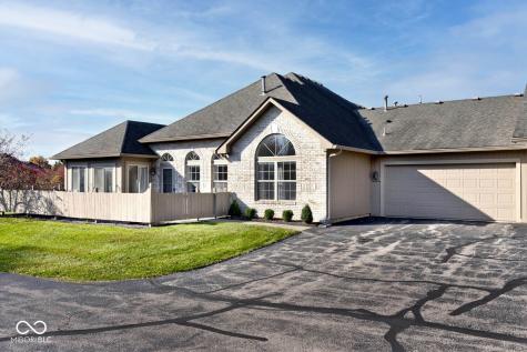 7442 Courtyard Way Fishers IN 46038
