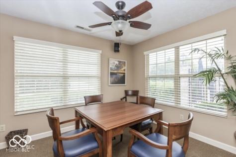 7442 Courtyard Way Fishers IN 46038