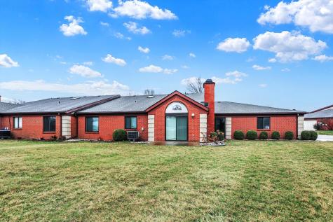2052 Oak Run Court Indianapolis IN 46260
