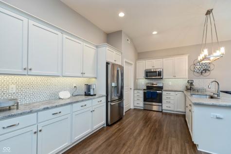 2899 Grandview Lane Greenwood IN 46143