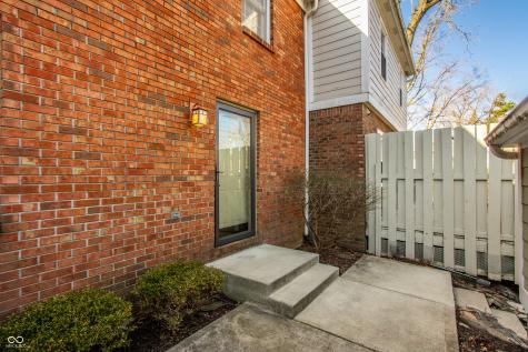 105 Carmelaire Drive Carmel IN 46032
