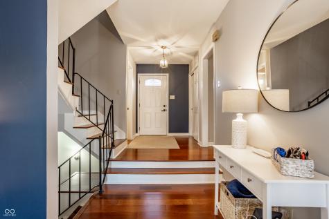 105 Carmelaire Drive Carmel IN 46032