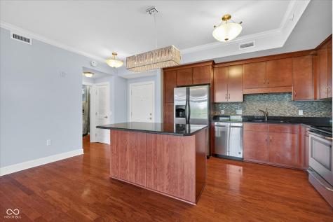 20971 Shoreline Court Noblesville IN 46062