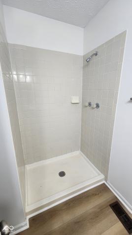 1836 Queensbridge Circle Indianapolis IN 46219