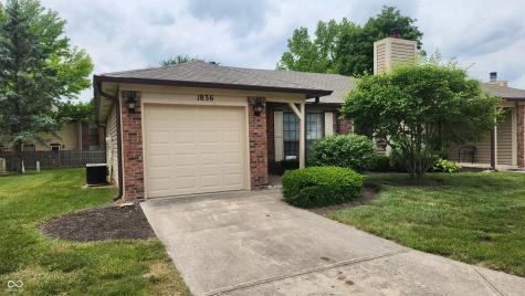 1836 Queensbridge Circle Indianapolis IN 46219