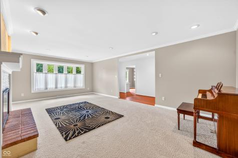 3980 Waycross Drive Columbus IN 47203