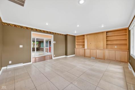3980 Waycross Drive Columbus IN 47203