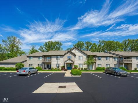 9804 Legends Creek Drive Indianapolis IN 46229