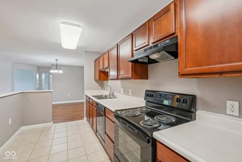 9804 Legends Creek Drive Indianapolis IN 46229