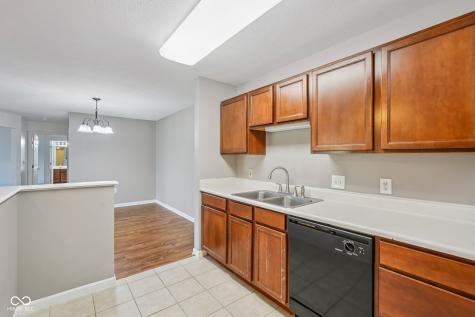 9804 Legends Creek Drive Indianapolis IN 46229