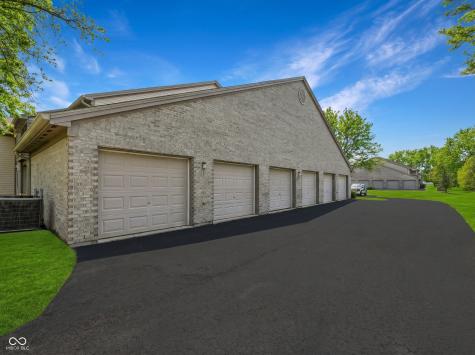 9804 Legends Creek Drive Indianapolis IN 46229