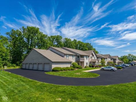 9804 Legends Creek Drive Indianapolis IN 46229