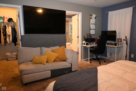 7136 Marsh Road Indianapolis IN 46278