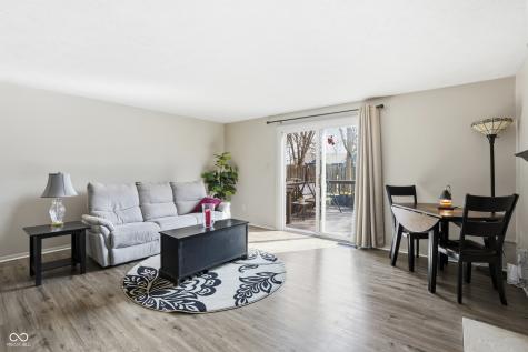 9415 Timber View Drive Indianapolis IN 46250