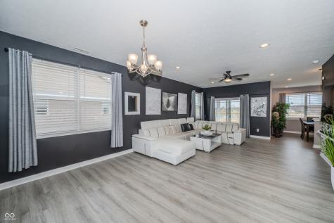 1565 Sadler Way Avon IN 46123