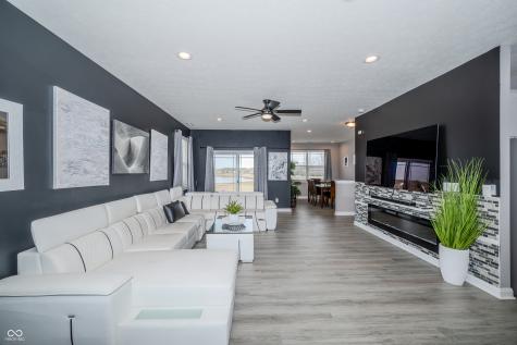 1565 Sadler Way Avon IN 46123