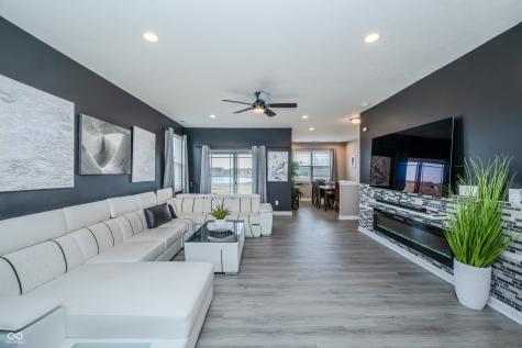 1565 Sadler Way Avon IN 46123
