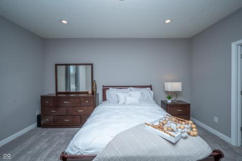1565 Sadler Way Avon IN 46123