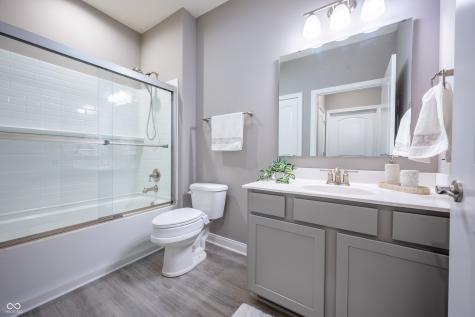 1565 Sadler Way Avon IN 46123