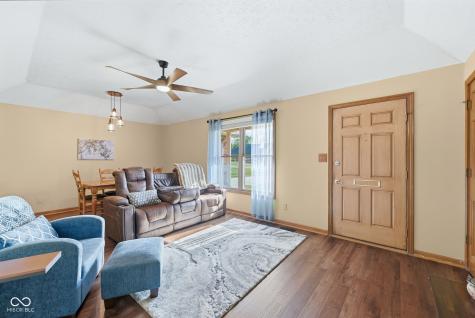 2746 Colony Lake West Drive Plainfield IN 46168