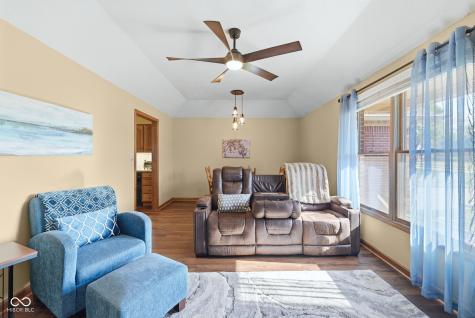 2746 Colony Lake West Drive Plainfield IN 46168