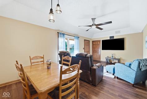 2746 Colony Lake West Drive Plainfield IN 46168