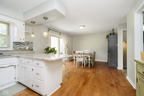 162 Carmelaire Drive Carmel IN 46032