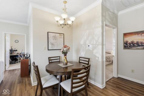 8042 Hazen Way Indianapolis IN 46216