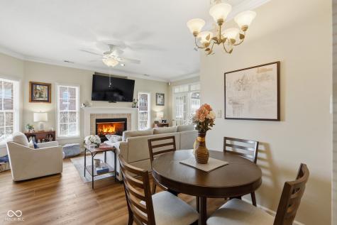 8042 Hazen Way Indianapolis IN 46216