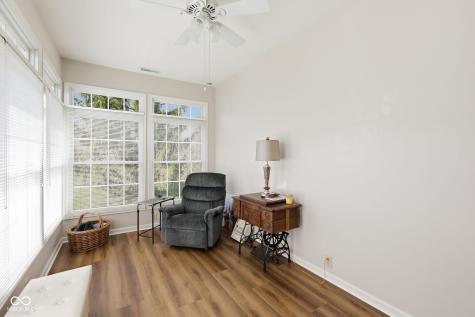 8042 Hazen Way Indianapolis IN 46216