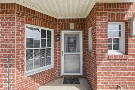 8042 Hazen Way Indianapolis IN 46216