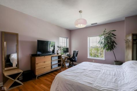 435 Virginia Avenue Indianapolis IN 46203