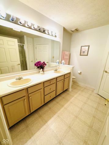1146 Nanwich Court Indianapolis IN 46217