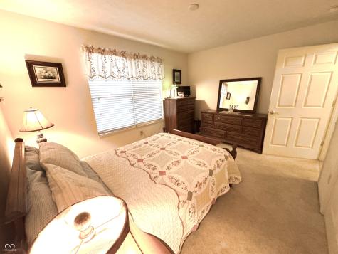 1146 Nanwich Court Indianapolis IN 46217