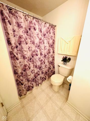 1146 Nanwich Court Indianapolis IN 46217