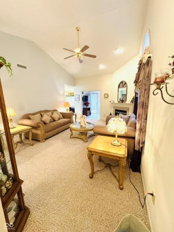 1146 Nanwich Court Indianapolis IN 46217
